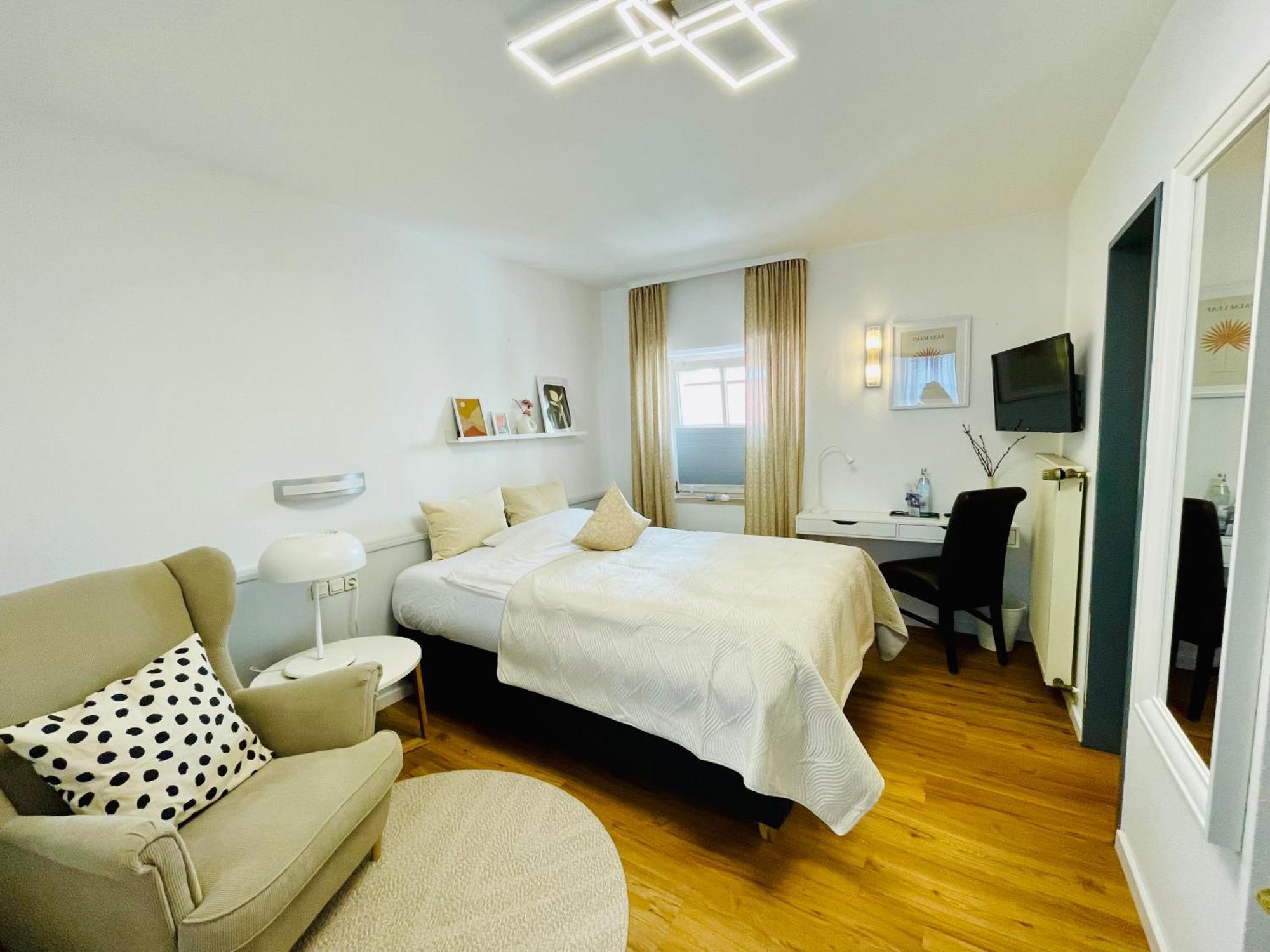Hotel Saarburger Hof Екстер'єр фото